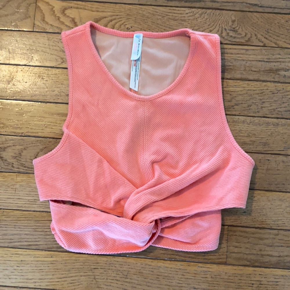 Free People Movement Neon Pink Cropped Top🌺